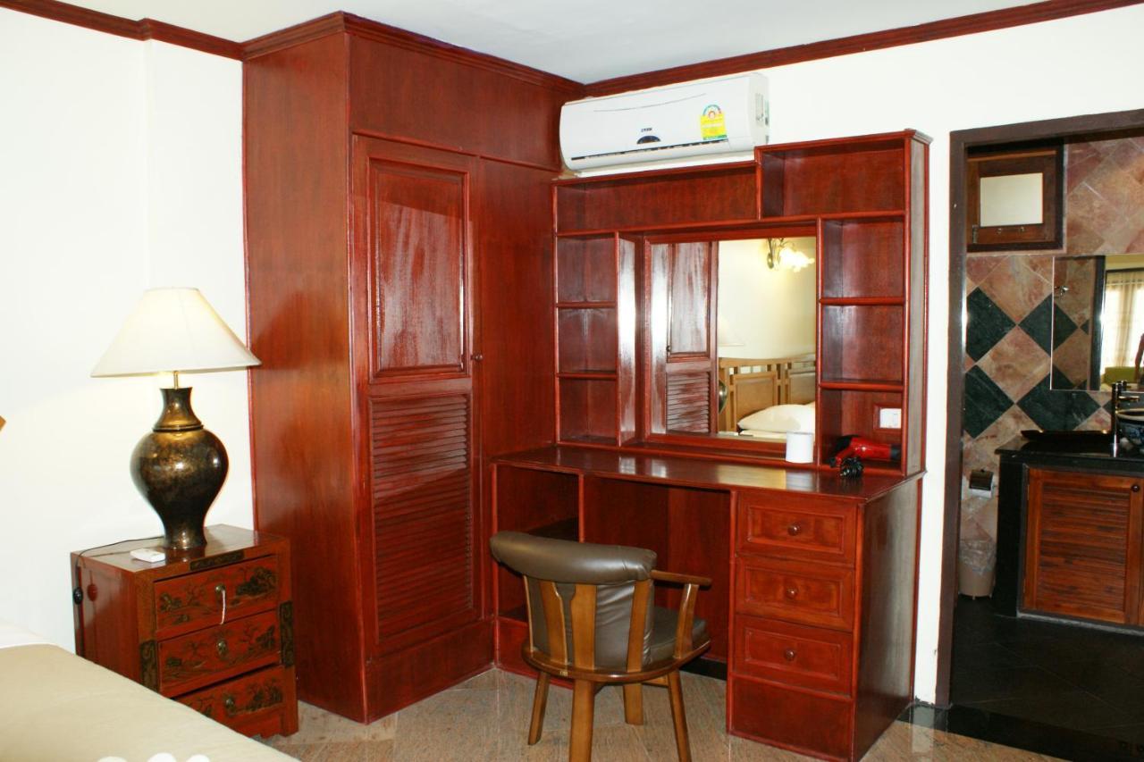 Prince Edouard Apartments & Resort Sha Extra Plus Patong Bagian luar foto