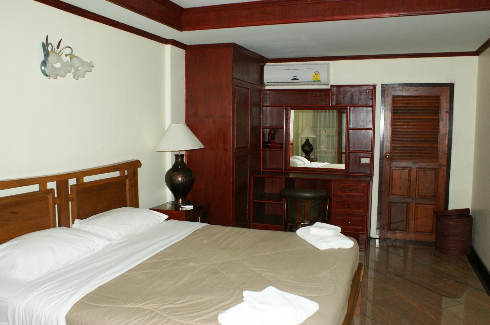 Prince Edouard Apartments & Resort Sha Extra Plus Patong Ruang foto